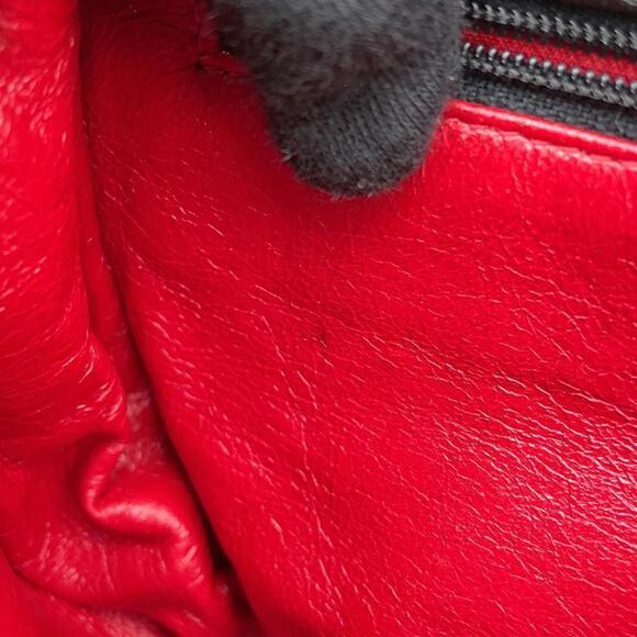 CHANEL Black Logo Shoulder Bag - Picture 6 of 16